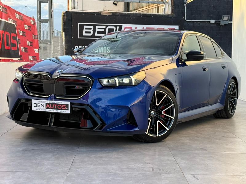 BMW M5 · foto 1