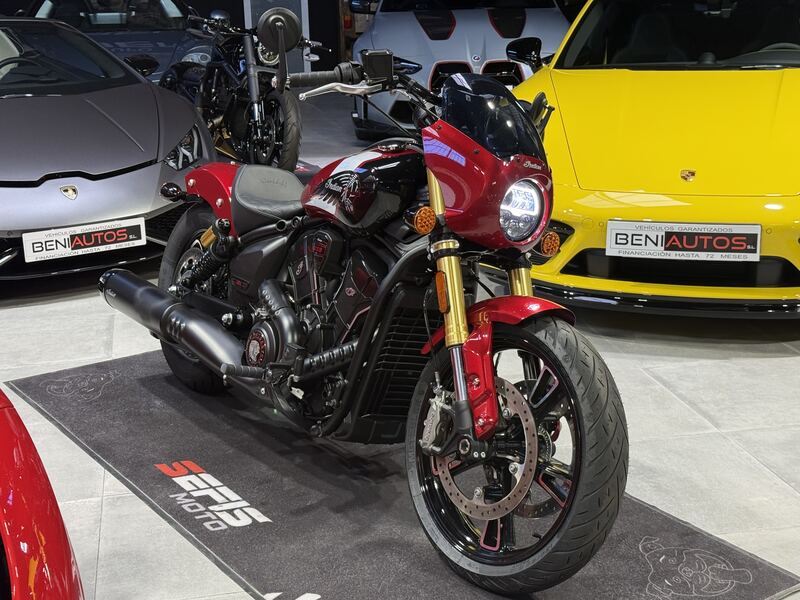 Indian SCOUT · foto 1